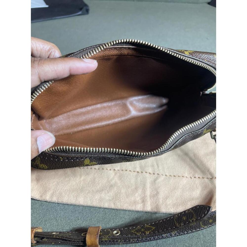 LOUIS VUITTON MARLY BANDOULIERE SHOULDER BAG MONOGRAM - Picture 7 of 10